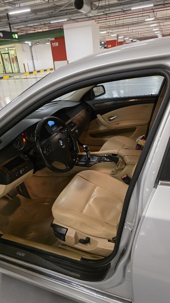 bmw 523 2009 - 3
