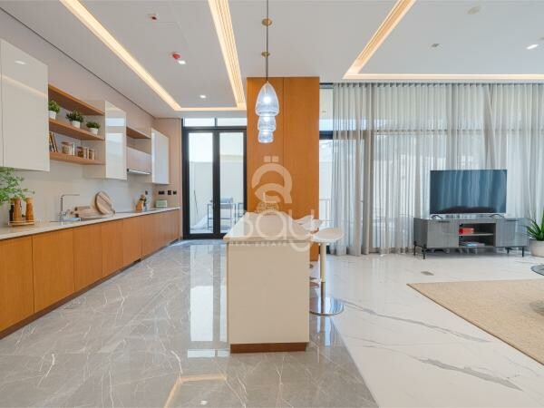LUXURY VILLAS FOR SALE - 11