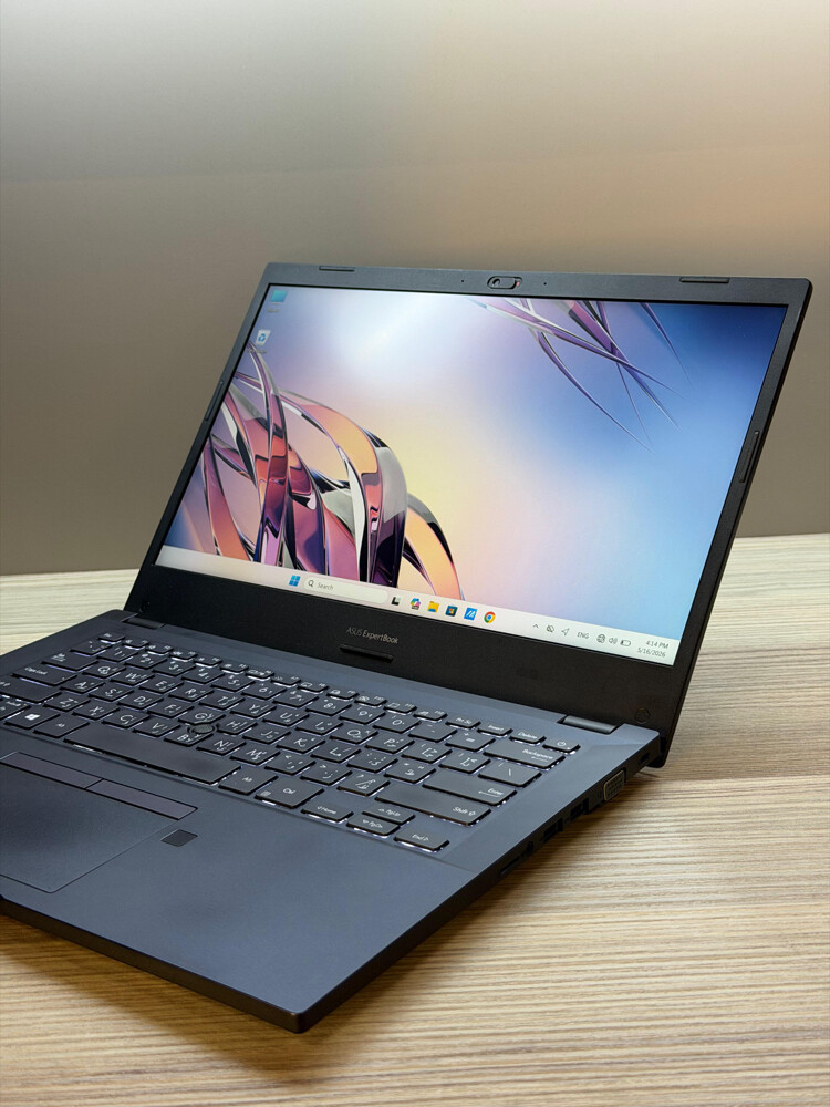 Asus ExpertBook - 6