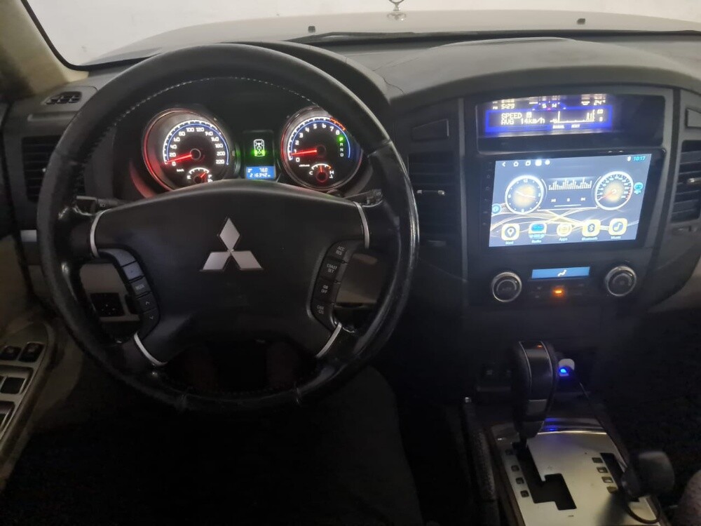 Mitsubishi pajero - 6
