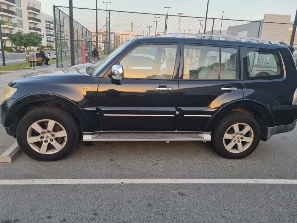 Mitsubishi pajero - 4