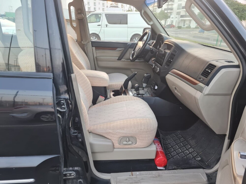 Mitsubishi pajero - 5