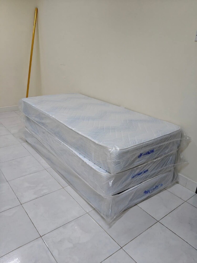 mattress house - 23