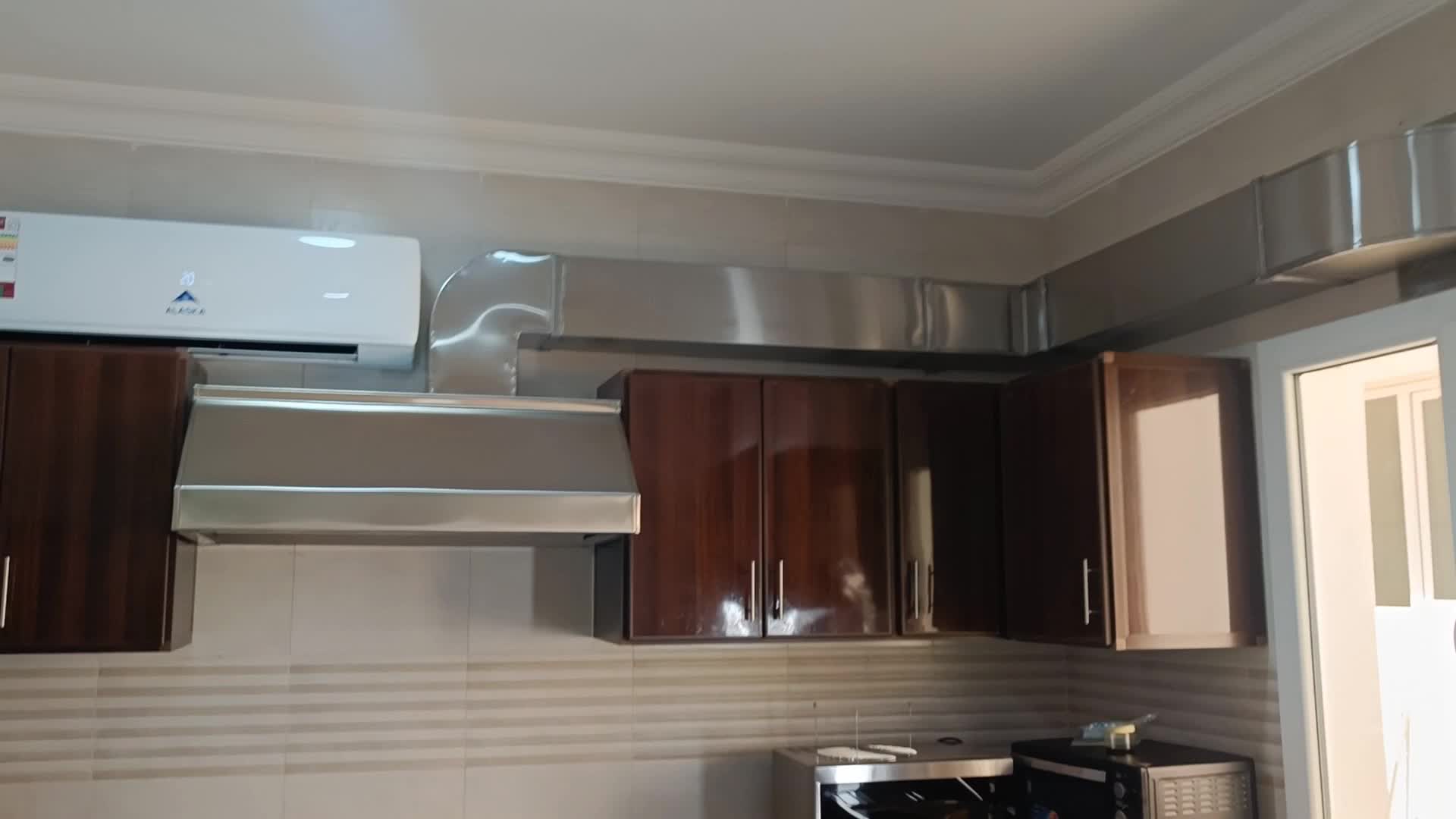 hood kitchen - 17