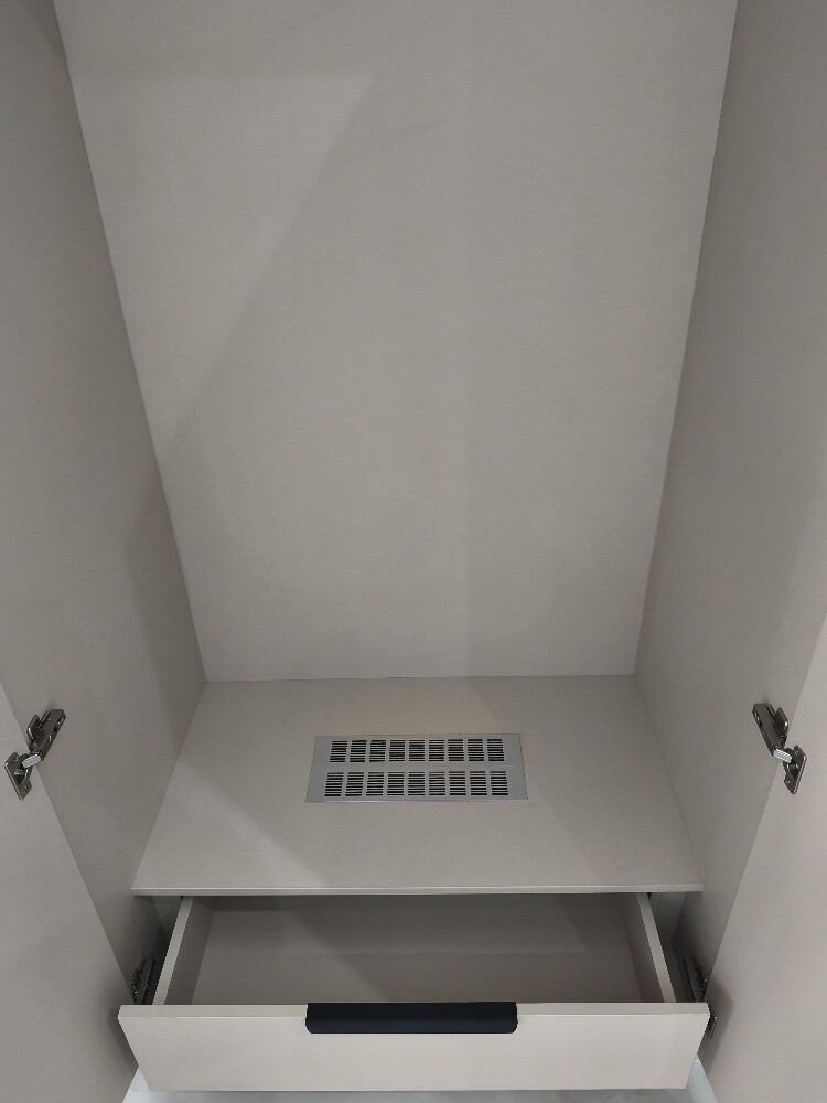 Wardrobe and clothing units. - 7