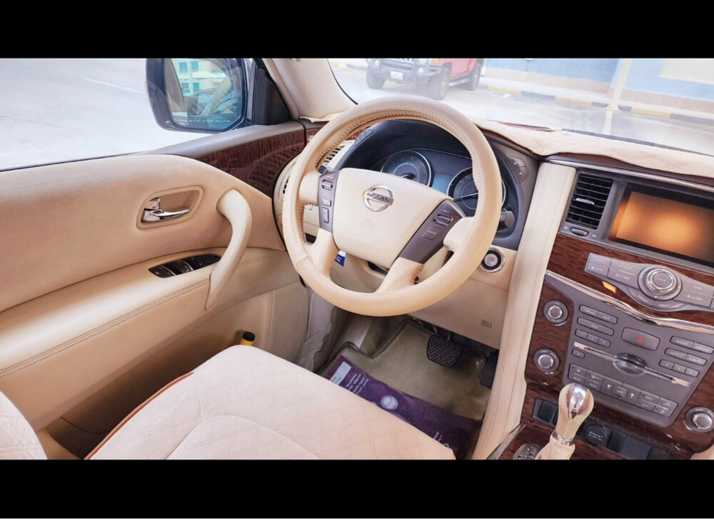 2016 Nissan Patrol SE. Excellent - 8