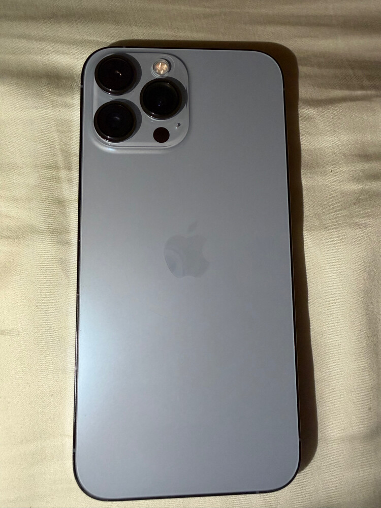 iPhone 13 Pro Max  - 3