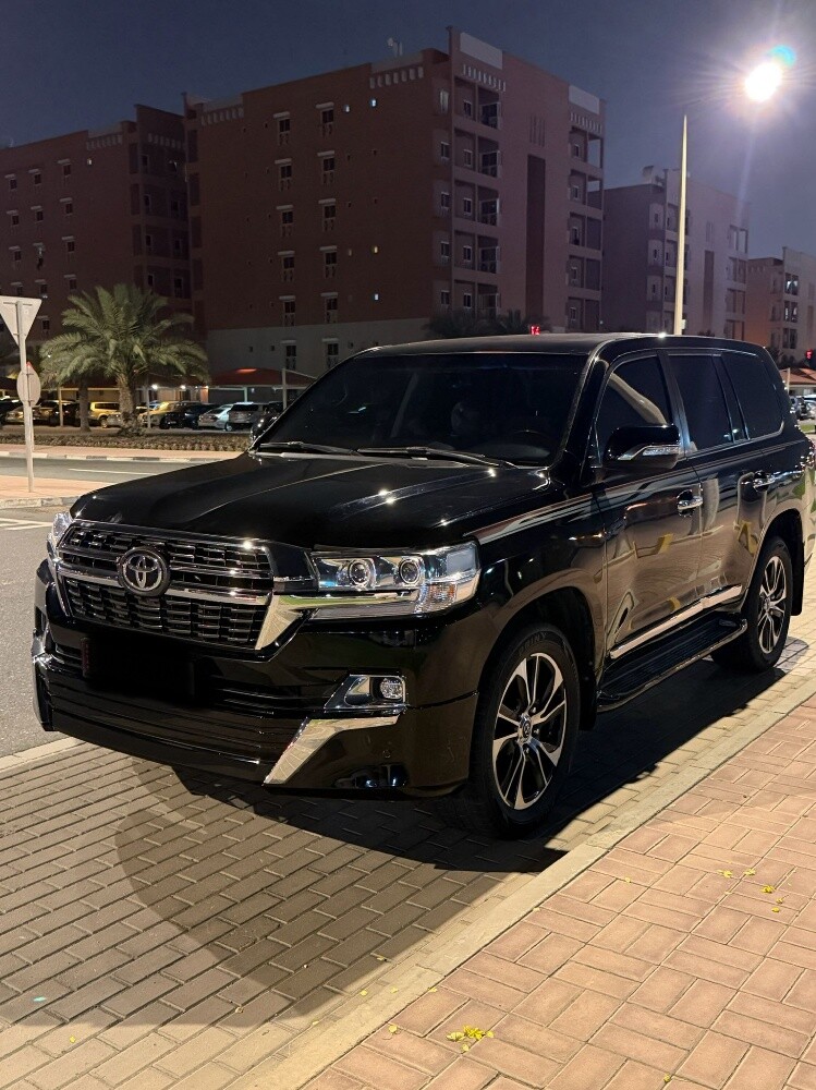 Toyota Land Cruiser V8 - 5