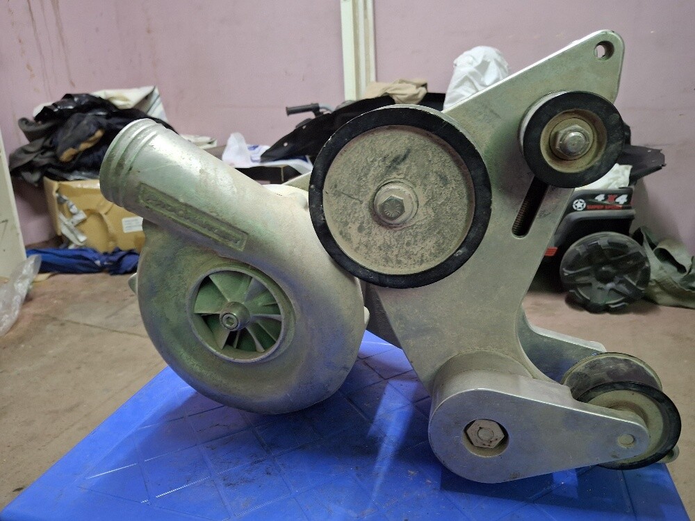 Centrifugal supercharger - 1