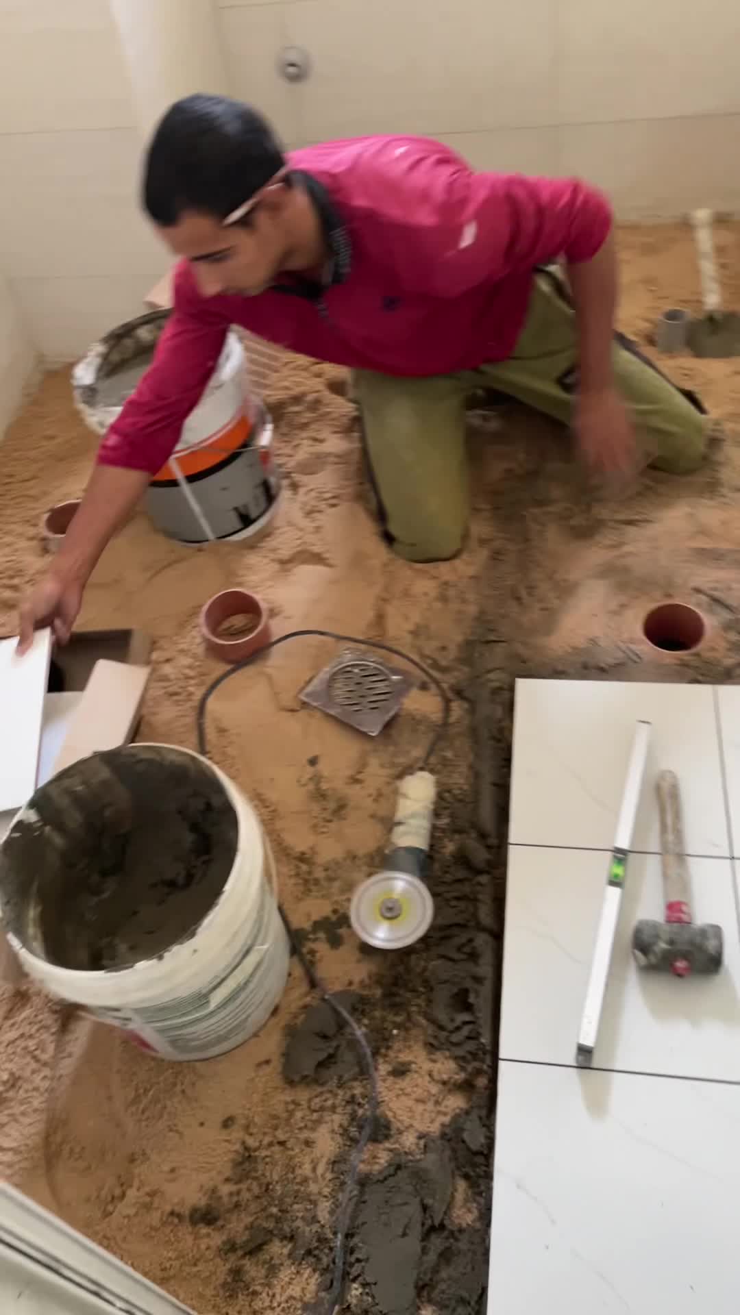 أعمال الجبس والصبغ والسيراميك - 1