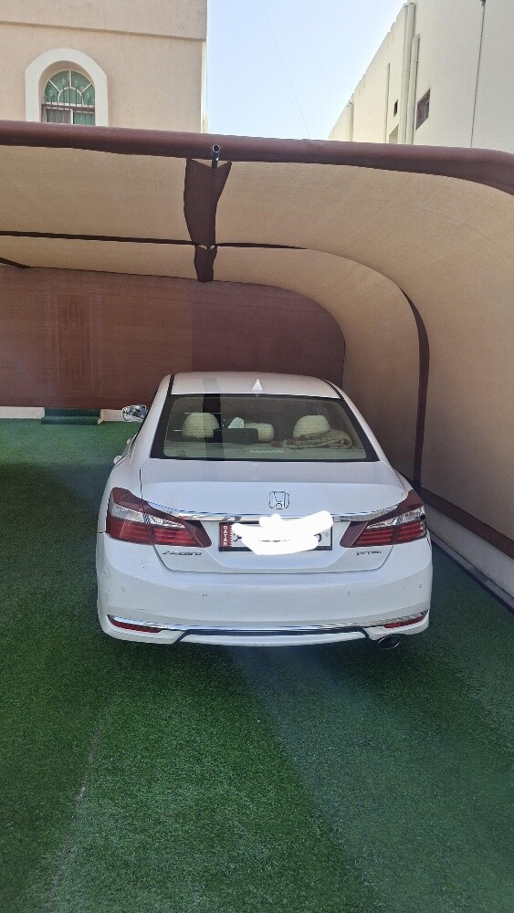 Honda Accord 2017 model 2018 regist - 4