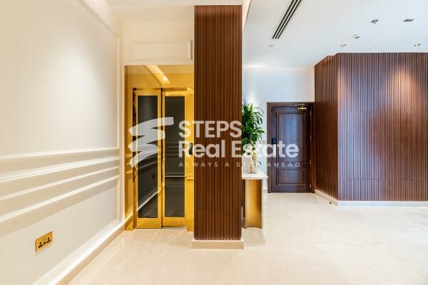 Penthouse for Sale with City View - 13
