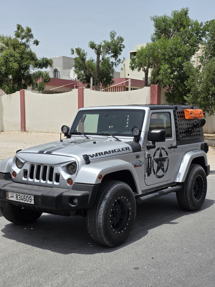 jeep Wrangler Sahara  - 3