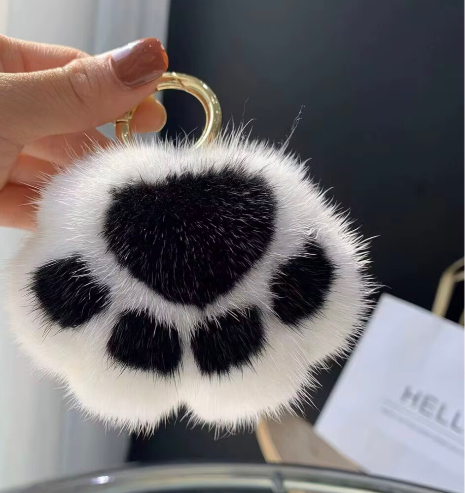 Bear Paw Fur Keychain - 6