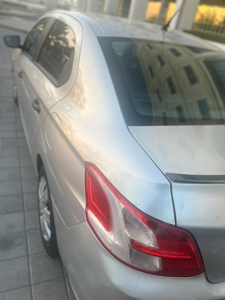 Peugeot 301 - 9