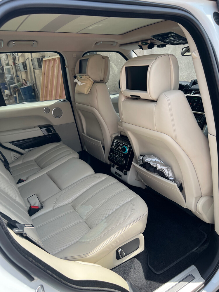 Range Rover Vogue SE Supercharger  - 11