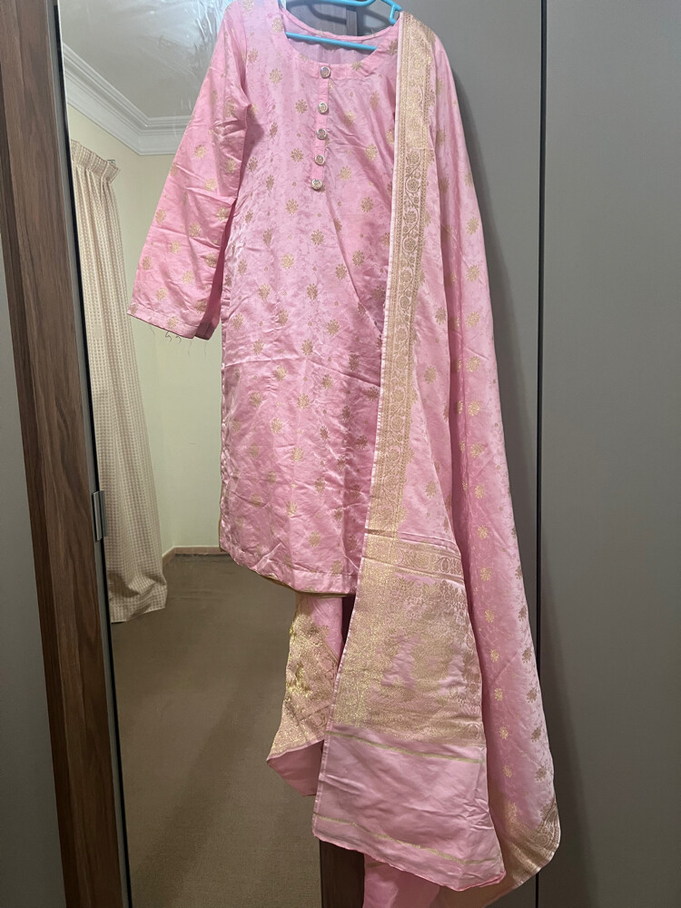 3 suits for 100 - 8