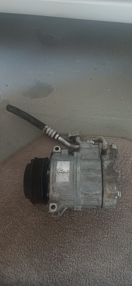 Range Rover spareparts. - 8