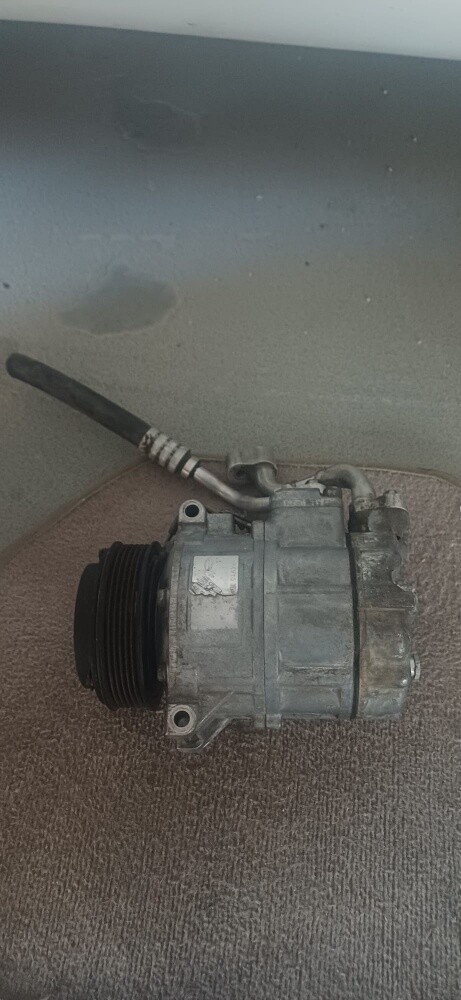 Range Rover spareparts. - 7