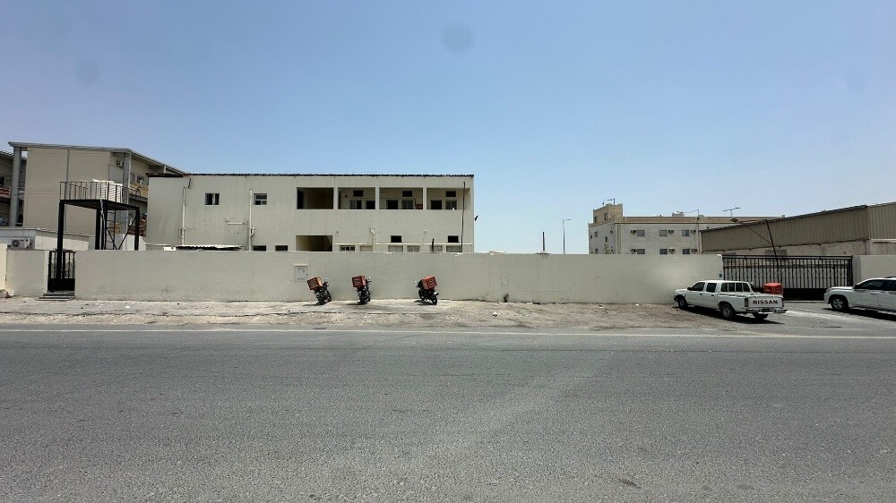للبيع كراج في الصناعيه - 2