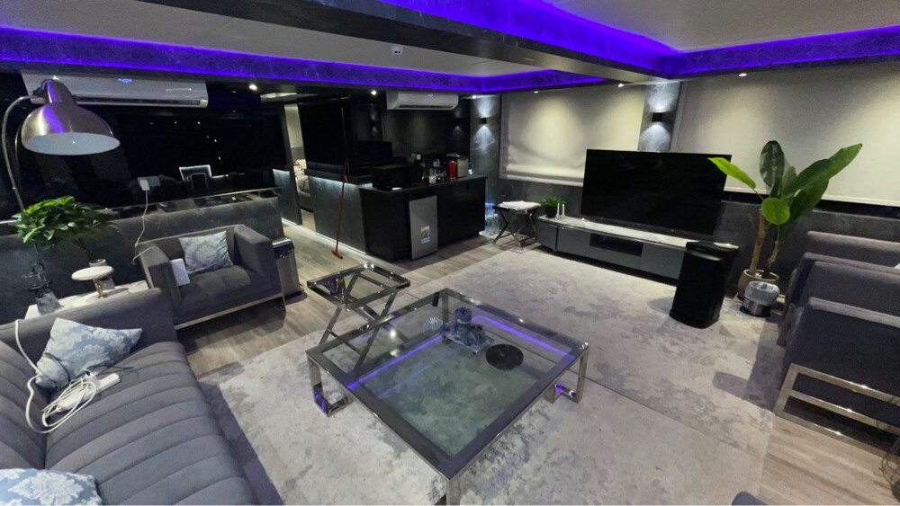 Unique Yachts - 7