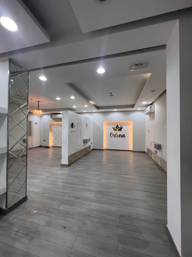 commercial Villa for rent - 3