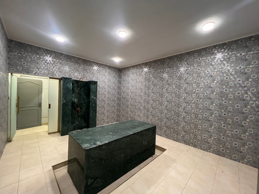 commercial Villa for rent - 11