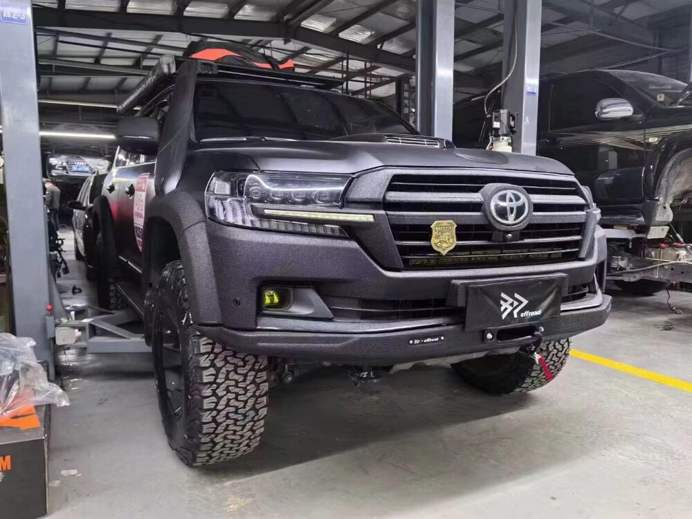 LC 200 offroad bumper - 1