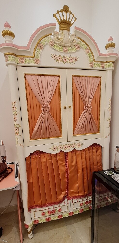 egyptian wooden kids cupboard - 1