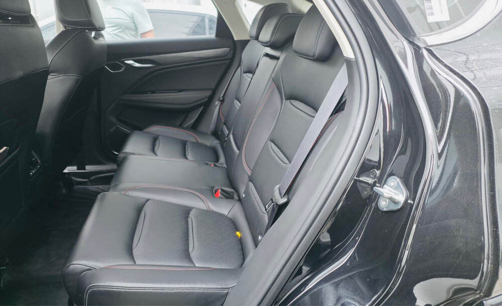 GEELY Tugella  - 9