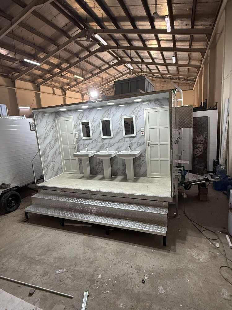 Caravans kitchin Toilet - 1