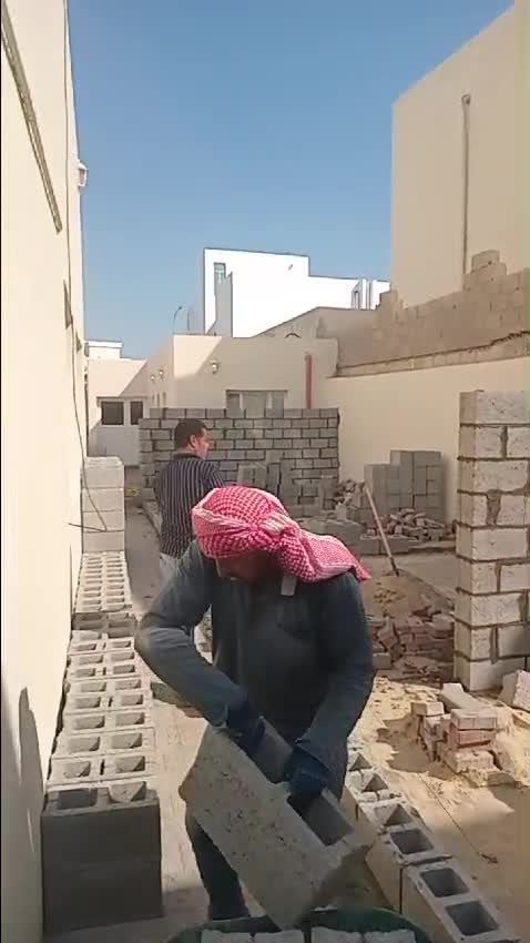 بناء وتشطيب الملاحق والمجالس - 1