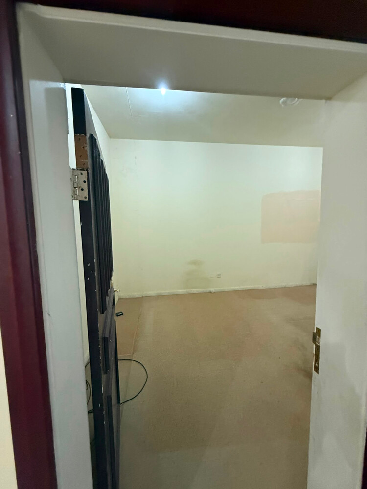 للبيع فيلا مؤجره في السلطه الجديد - 3