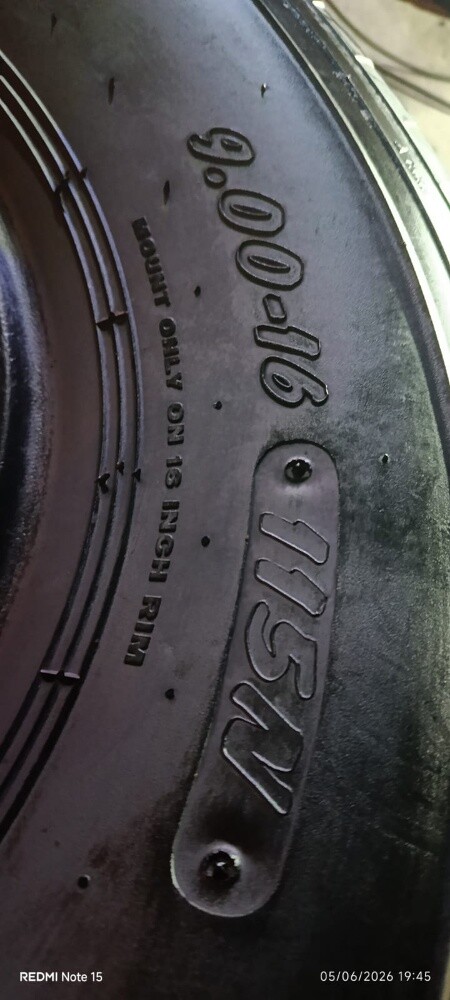 9.00-16 Maxxis Tyre - 2