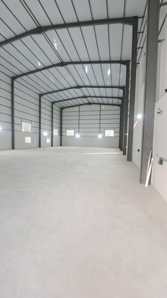 Warehouse 1500 sqm for rent  Birkat - 2