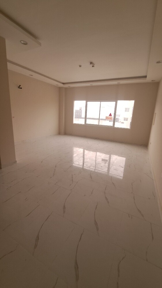 Warehouse 1500 sqm for rent  Birkat - 3