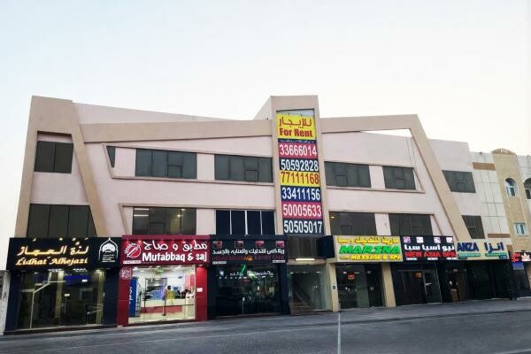 Shop for rent - 4