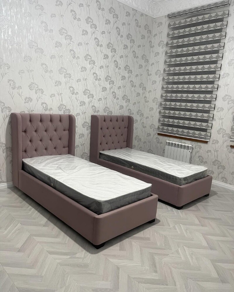 Curtain, Carpet, wallpaper - 27