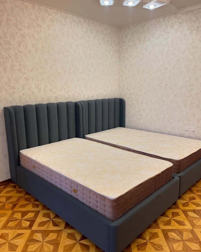Curtain, Carpet, wallpaper - 28