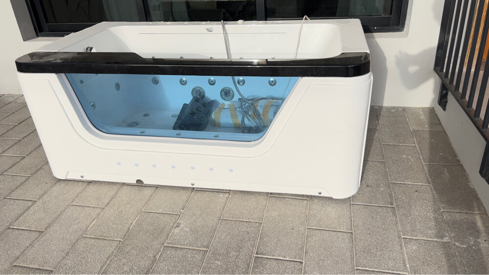 Jacuzzi for sale - 5