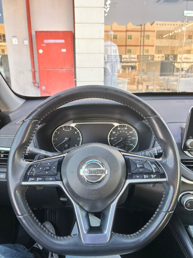 Nissan Altima SRModel 2020 - 2