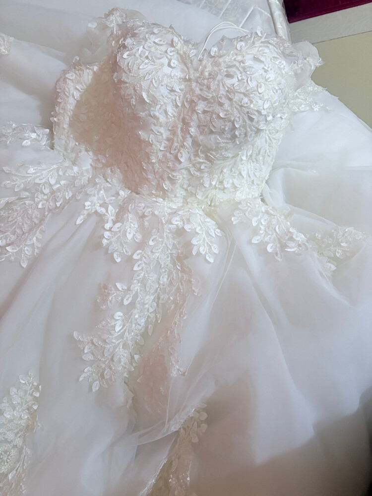 wedding dress/ bridal gown for sale - 1