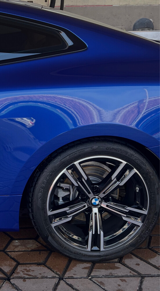 original BMW rims 18 with new tires - 1