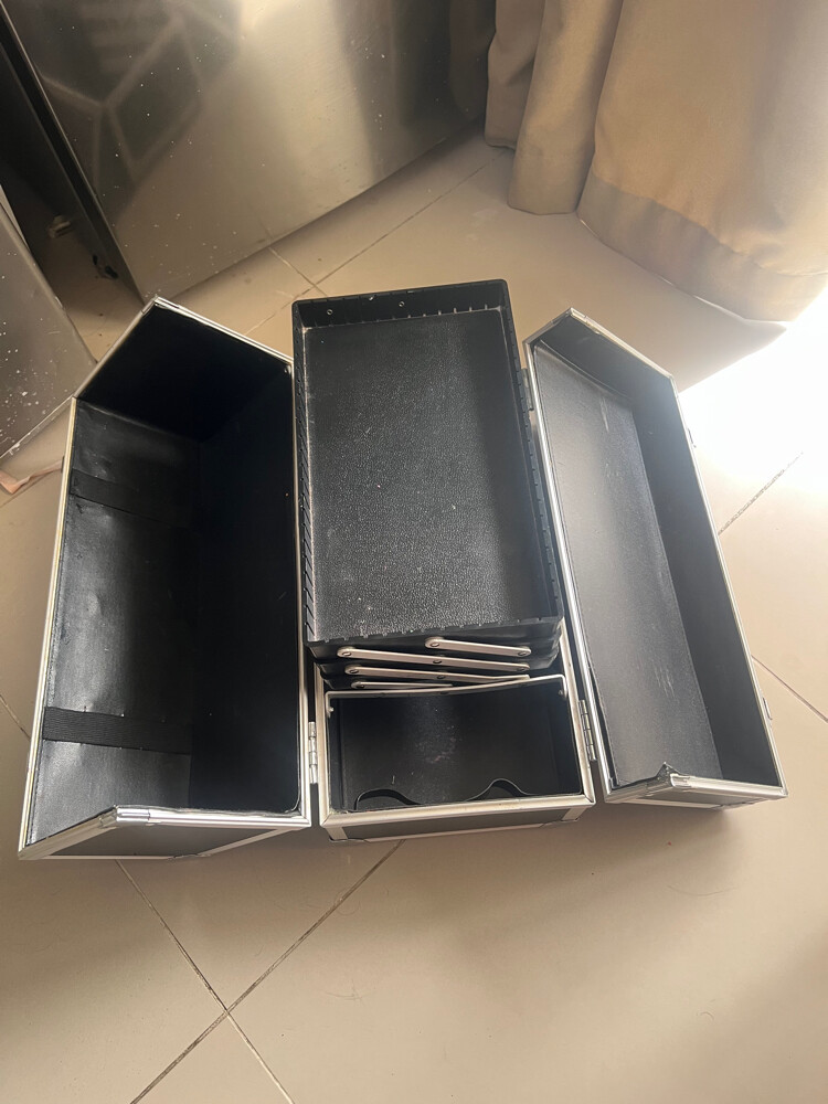 Makeup box - 2
