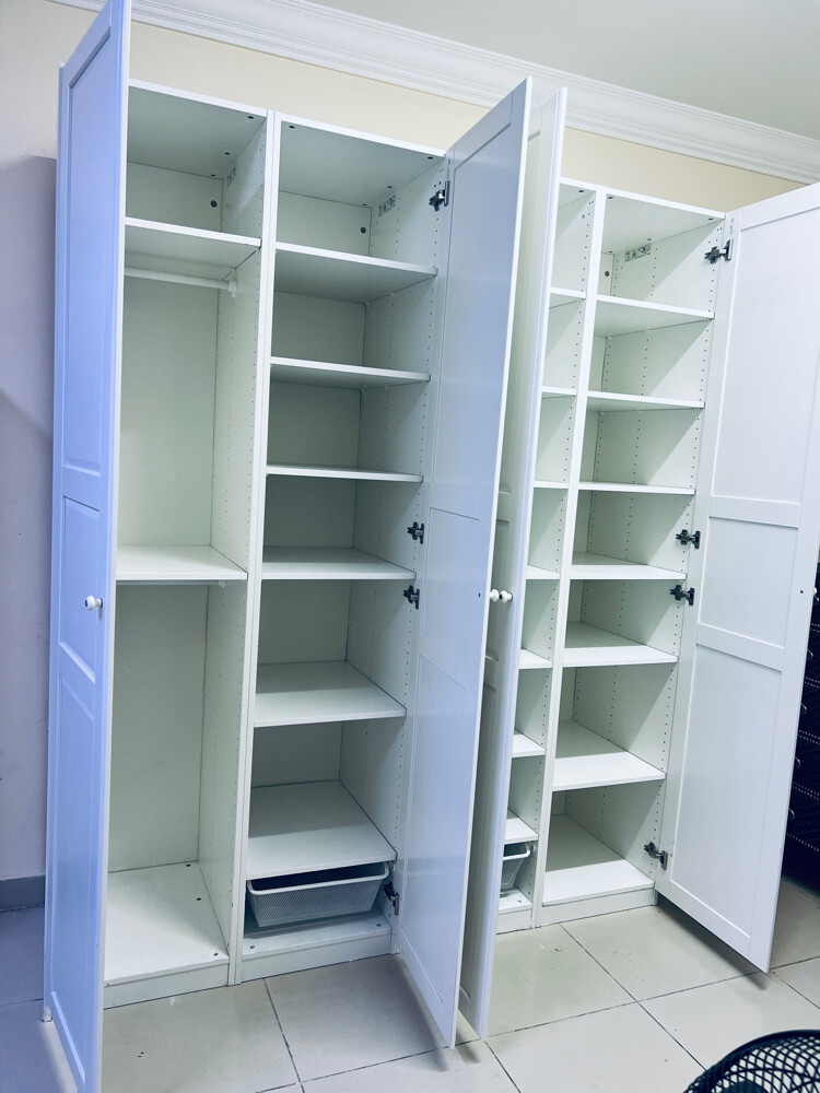 selling IKEA 4 door cabinet  - 3