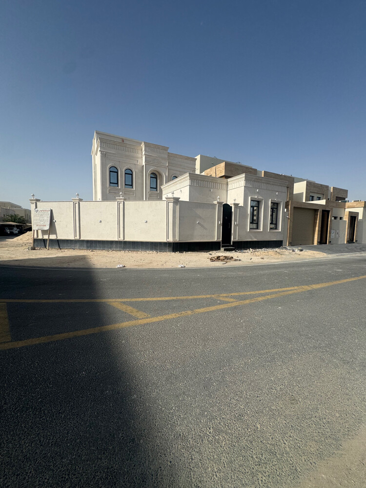 للبيع فيلا راقيه في مريخ - 1