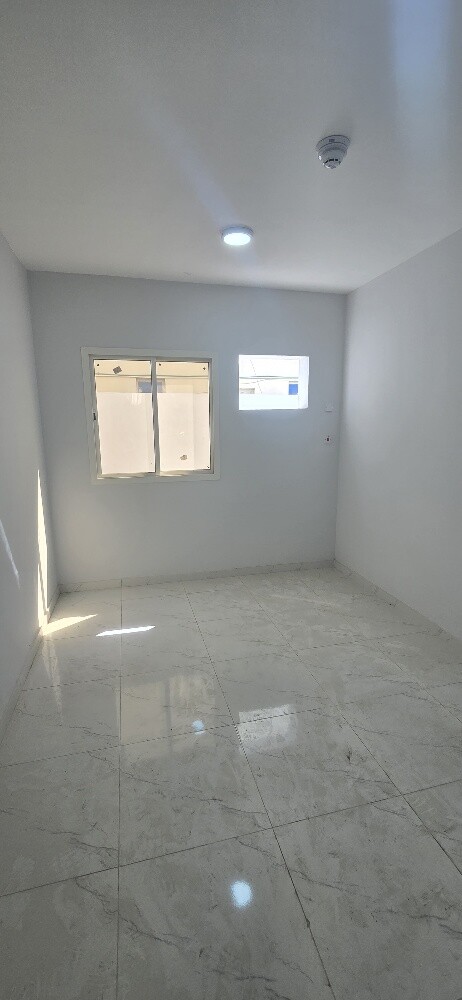 For Rent Workers Accommodation 130 - 17