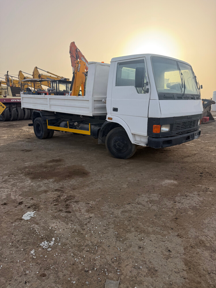 نشال تاتا - 1