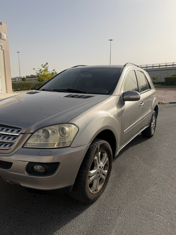 Mercedes ML350 - 1