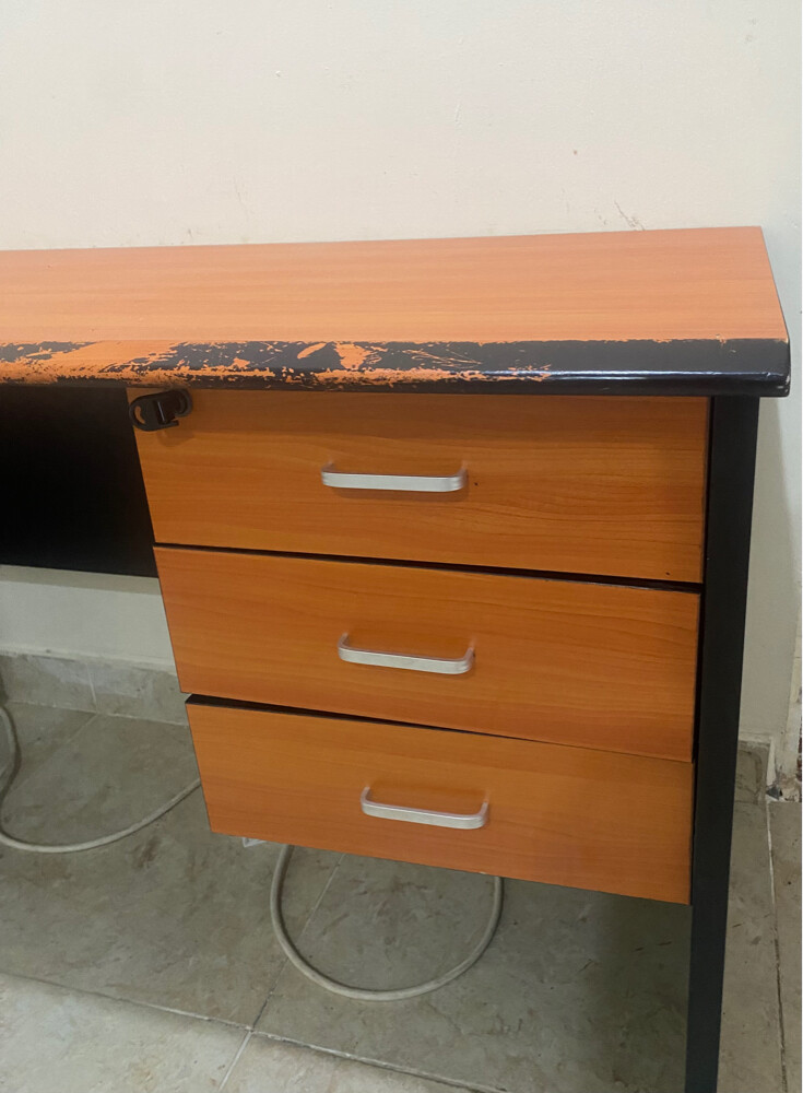 office desk - 1